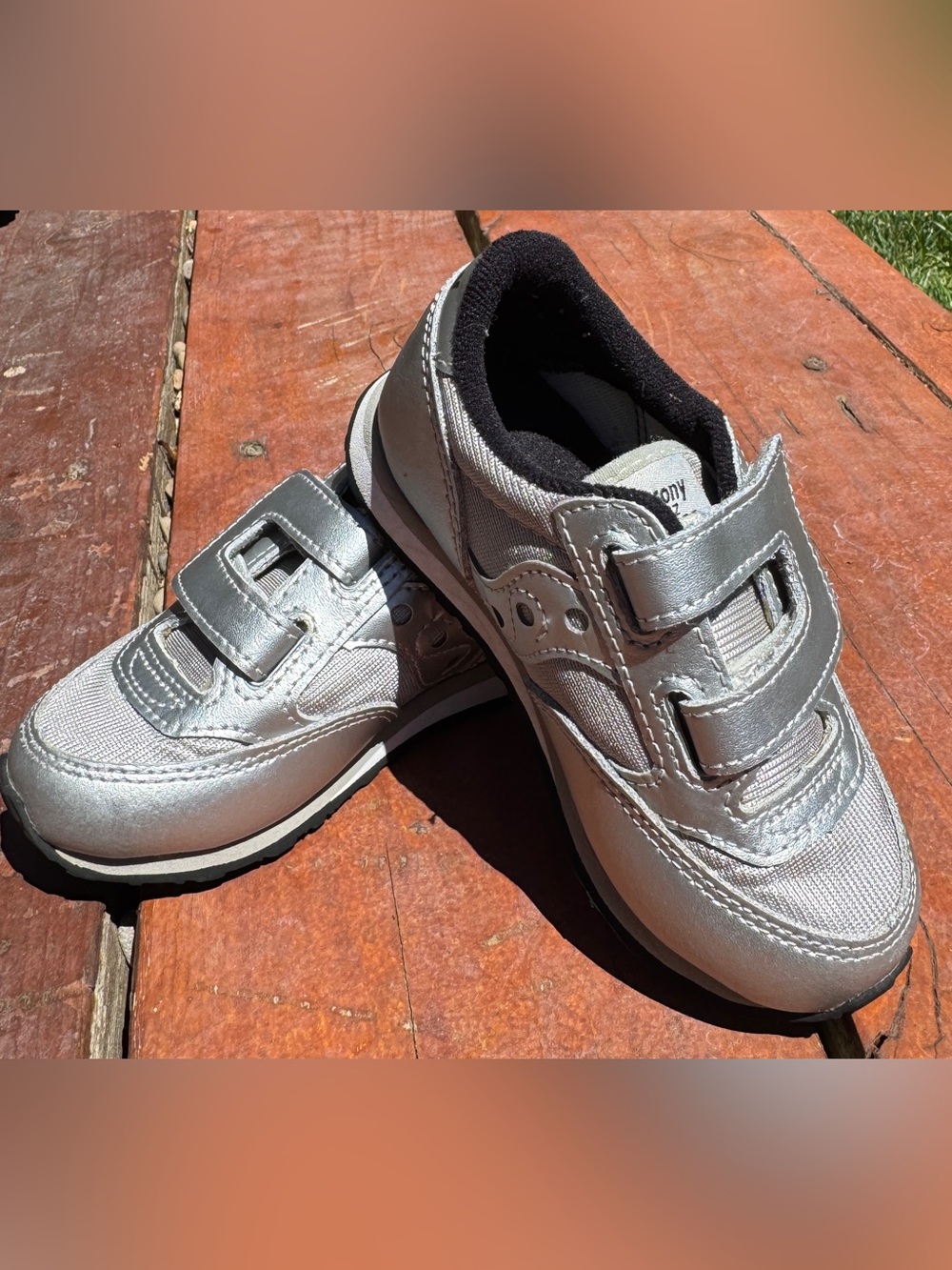 Saucony Kids Unisex Jazz Hook & Loop sneakers shoes silver toddler size 8 Velcro